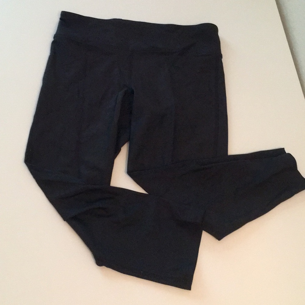 Under armour black work out pants